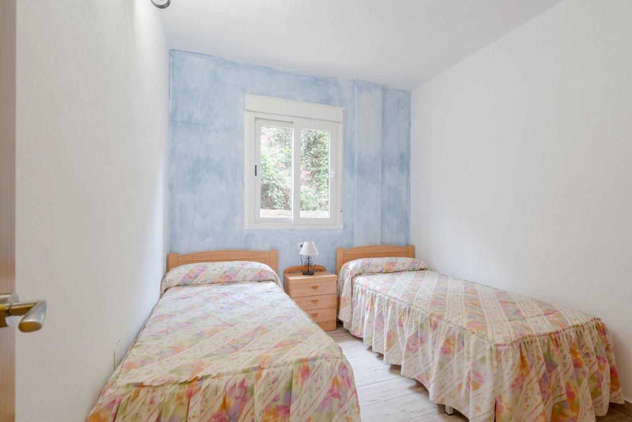 Cortijo La Encina Villa Sayalonga Bagian luar foto