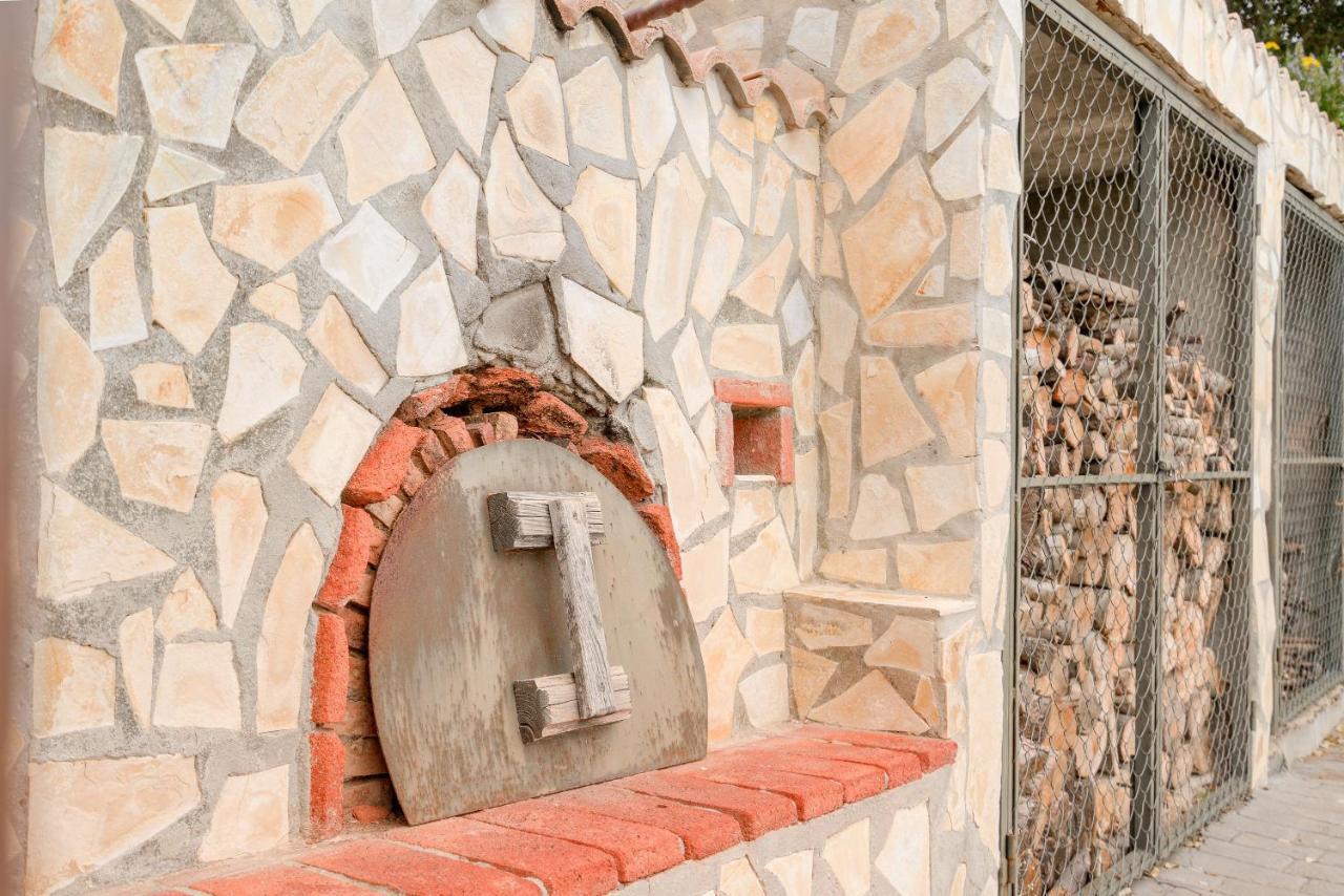 Cortijo La Encina Villa Sayalonga Bagian luar foto